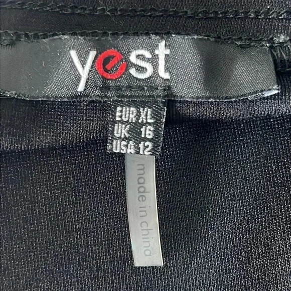 Yest Asymmetrical Pull On Mini Stretch Skirt - Picture 6 of 7